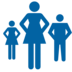 Das Bild zeigt drei stilisierte Figuren in verschiedenen Größen, die jeweils eine glänzende blaue Farbe haben. Die größte Figur trägt ein Kleid, während die anderen beiden kleiner sind und unterschiedlich gestaltet sind.